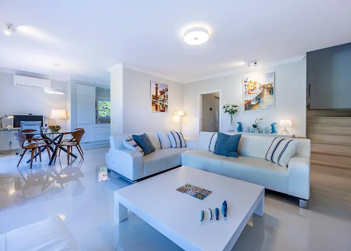 Boa Vista - Golf View Villa